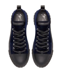 dunkelblaue Wildleder niedrige Sneakers von Giuseppe Zanotti