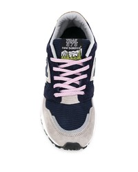 dunkelblaue Wildleder Sportschuhe von New Balance