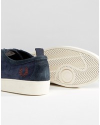 dunkelblaue Wildleder Turnschuhe von Fred Perry