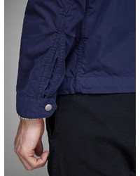 dunkelblaue Windjacke von Jack & Jones