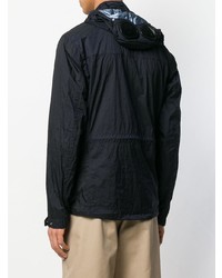 dunkelblaue Windjacke von CP Company