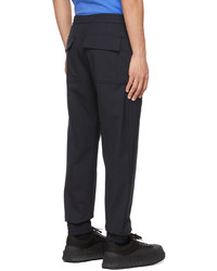 dunkelblaue Wollchinohose von Solid Homme