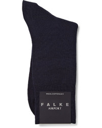 dunkelblaue Wollsocken von Falke