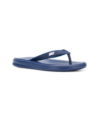 dunkelblaue Zehensandalen von Nike