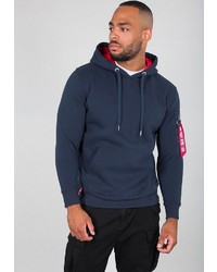 dunkelblauer bedruckter Pullover mit einem Kapuze von Alpha Industries