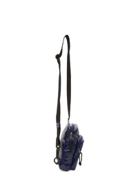 dunkelblauer Brustbeutel aus Leder von Balenciaga