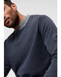 dunkelblauer horizontal gestreifter Pullover mit einem Rundhalsausschnitt von camel active