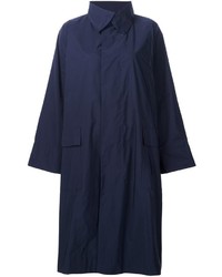 dunkelblauer Mantel von Issey Miyake