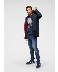 dunkelblauer Parka mit einem Schwalbenschwanz von Jack & Jones