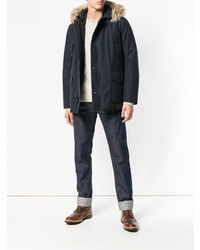 dunkelblauer Parka von Woolrich