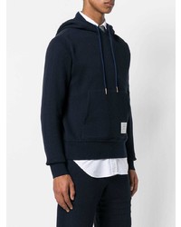 dunkelblauer Pullover mit einem Kapuze von Thom Browne