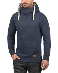 dunkelblauer Pullover mit einem Kapuze von BLEND