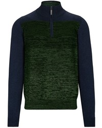 dunkelblauer Pullover mit einem Reißverschluss am Kragen von COMMANDER