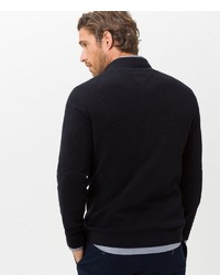 dunkelblauer Pullover mit einem Reißverschluß von Brax