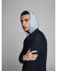 dunkelblauer Pullover mit einem Reißverschluß von Jack & Jones