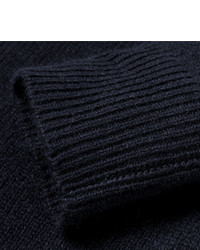 dunkelblauer Pullover mit einem Reißverschluß von Burberry