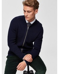 dunkelblauer Pullover mit einem Reißverschluß von Selected Homme