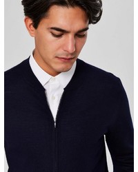 dunkelblauer Pullover mit einem Reißverschluß von Selected Homme