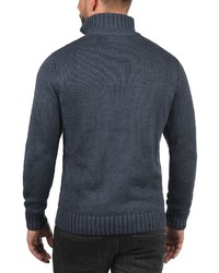 dunkelblauer Pullover mit einem Reißverschluß von Solid