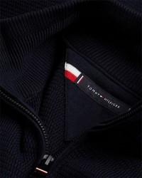 dunkelblauer Pullover mit einem Reißverschluß von Tommy Hilfiger