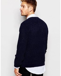 dunkelblauer Pullover mit einem Rundhalsausschnitt von Asos