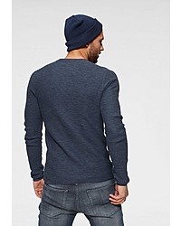 dunkelblauer Pullover mit einem Rundhalsausschnitt von edc by Esprit