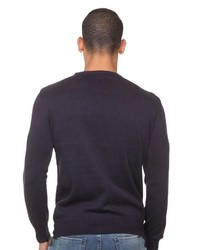 dunkelblauer Pullover mit einem Rundhalsausschnitt von FIOCEO