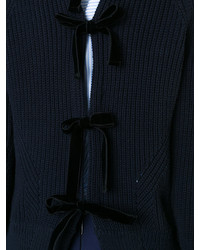 dunkelblauer Pullover mit einem Rundhalsausschnitt von Muveil
