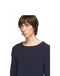 dunkelblauer Pullover mit einem Rundhalsausschnitt von Dries Van Noten