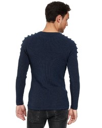 dunkelblauer Pullover mit einem Rundhalsausschnitt von Redbridge