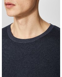 dunkelblauer Pullover mit einem Rundhalsausschnitt von Selected Homme