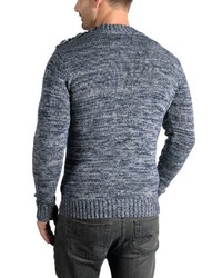 dunkelblauer Pullover mit einem Rundhalsausschnitt von Solid