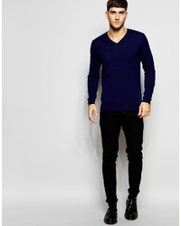 dunkelblauer Pullover mit einem V-Ausschnitt von Asos