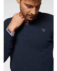 dunkelblauer Pullover mit einem V-Ausschnitt von Gant