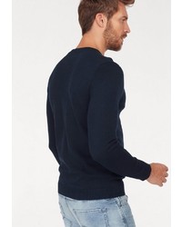 dunkelblauer Pullover mit einem V-Ausschnitt von Jack & Jones