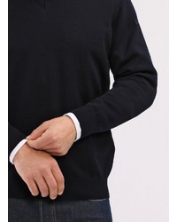 dunkelblauer Pullover mit einem V-Ausschnitt von MAERZ Muenchen
