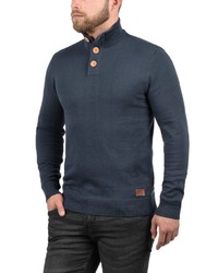 dunkelblauer Pullover mit einem zugeknöpften Kragen von BLEND