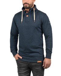 dunkelblauer Pullover mit einem zugeknöpften Kragen von Solid