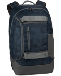 dunkelblauer Segeltuch Rucksack von AEVOR