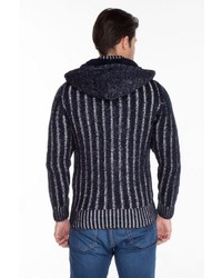 dunkelblauer Strick Pullover mit einem Kapuze von Cipo & Baxx