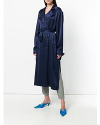 dunkelblauer Trenchcoat von Magda Butrym