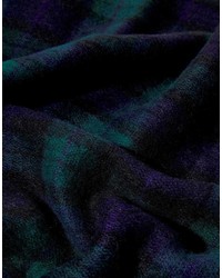 dunkelblauer und grüner Schal mit Schottenmuster von Asos