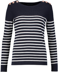 dunkelblauer und weißer horizontal gestreifter Pullover mit einem Rundhalsausschnitt