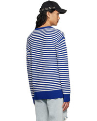 dunkelblauer und weißer horizontal gestreifter Pullover mit einem Rundhalsausschnitt von CALVINLUO