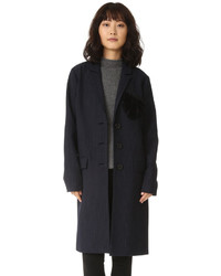 dunkelblauer vertikal gestreifter flauschiger Mantel von Marissa Webb