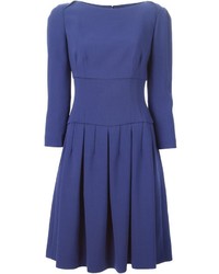 dunkelblaues ausgestelltes Kleid von Giorgio Armani