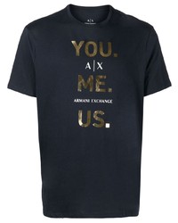 dunkelblaues bedrucktes T-Shirt mit einem Rundhalsausschnitt von Armani Exchange