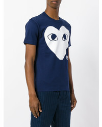 dunkelblaues bedrucktes T-Shirt mit einem Rundhalsausschnitt von Comme Des Garcons Play
