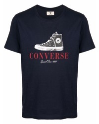 dunkelblaues bedrucktes T-Shirt mit einem Rundhalsausschnitt von Converse