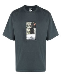 dunkelblaues bedrucktes T-Shirt mit einem Rundhalsausschnitt von GR10K